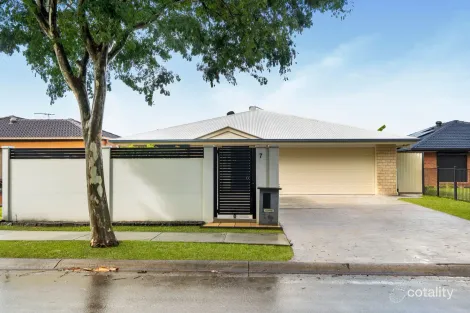 7 Allenby Dr, Meadowbrook, QLD 4131