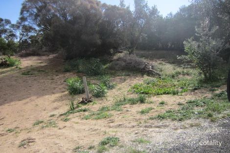 13 Dolphin Ave, Golden Beach, VIC 3851