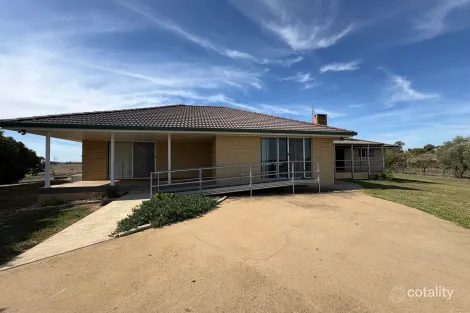 58 Saleyards Rd, Harden, NSW 2587