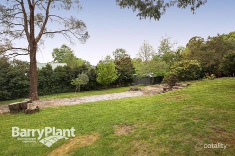 Property photo of 1 Third Avenue Cockatoo VIC 3781