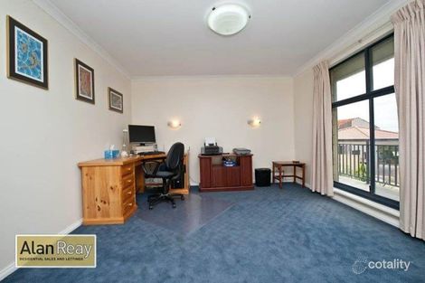 Property photo of 11 Caleb Place Hamersley WA 6022