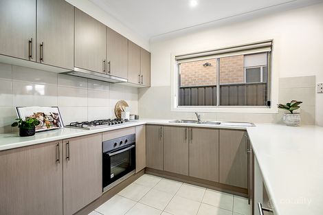 Property photo of 39 Kensley Circuit Craigieburn VIC 3064