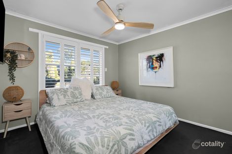 Property photo of 18 Fluorite Place Eagle Vale NSW 2558