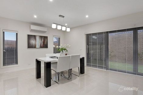 Property photo of 1 Stamford Court Broadmeadows VIC 3047