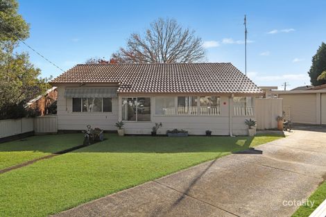 Property photo of 4 Ronda Close Berkeley Vale NSW 2261