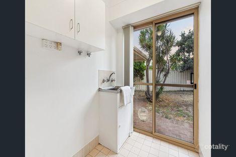 Property photo of 21 Darwin Crescent Morley WA 6062