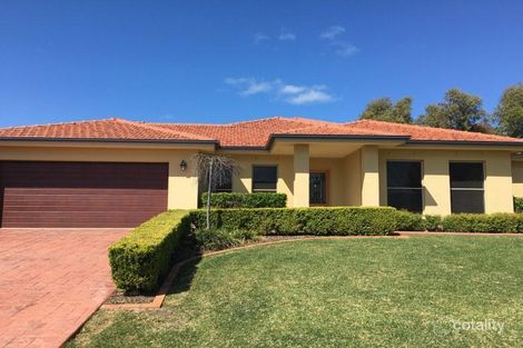 9 Warrah Dr, Calala, NSW 2340