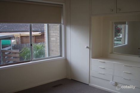 Property photo of 24 Dunfield Drive Gladstone Park VIC 3043