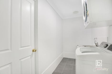 Property photo of 2/15 Brickendon Avenue Mardi NSW 2259