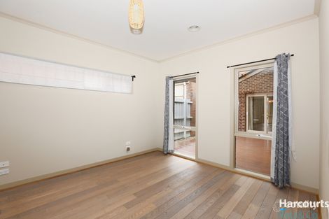 Property photo of 17 Snugburgh Way Epping VIC 3076