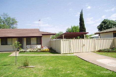 Property photo of 16 Weelong Place Forbes NSW 2871