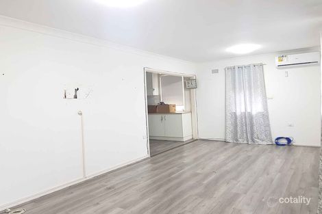 Property photo of 12 Permian Drive Cartwright NSW 2168