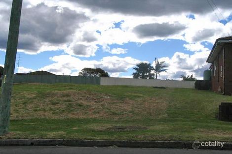 98 Blackman Pde, Unanderra, NSW 2526