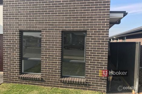Property photo of 11B Hansford Street Oran Park NSW 2570