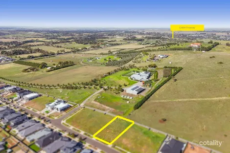 30 DELIA AVE, SUNBURY, VIC 3429