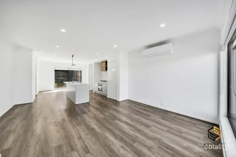 Property photo of 15 Ogawa Walk Tarneit VIC 3029