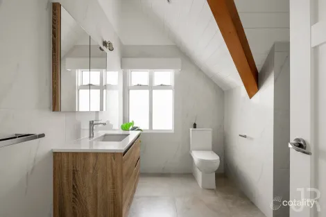 Property photo of 14 Royal Crescent Beaconsfield VIC 3807