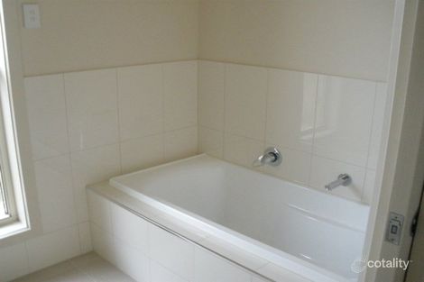 Property photo of 4 Queens Court Mount Gambier SA 5290