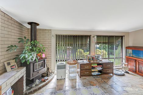 Property photo of 23 Ferris Street Drouin VIC 3818