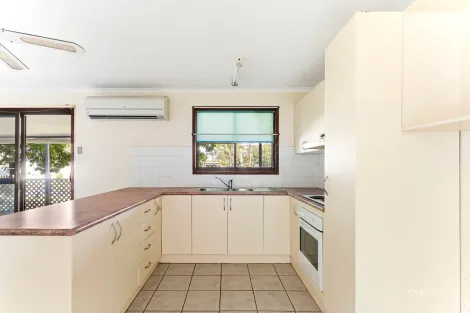 Property photo of 1 Muraban Road Summerland Point NSW 2259