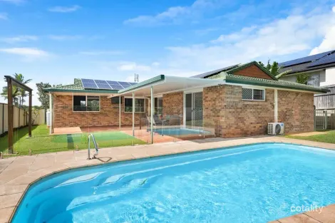 Property photo of 5 Carrumbella Drive Arundel QLD 4214