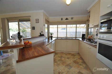 Property photo of 25 Nyrang Circuit Woodcroft SA 5162