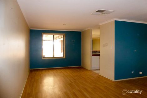 Property photo of 10 McInerney Court Andrews Farm SA 5114