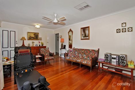 Property photo of 4 Glenwood Place Helena Valley WA 6056