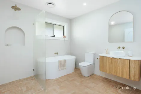 Property photo of 2 Eugenia Street Loftus NSW 2232