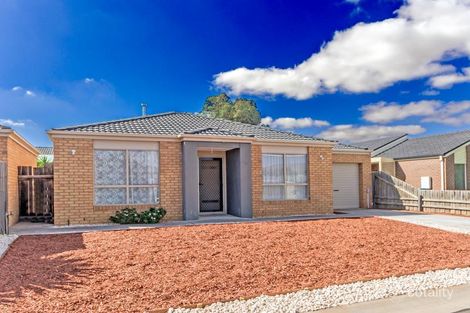 Property photo of 2/22 Mermaid Crescent Wyndham Vale VIC 3024