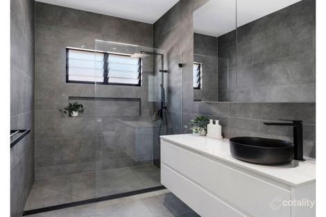 Property photo of 10 Shellharbour Road Primbee NSW 2502