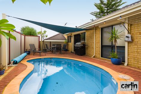 2/16 Hockin St, Willagee, WA 6156