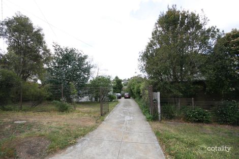 16 Hutcheson Ave, Highton, VIC 3216