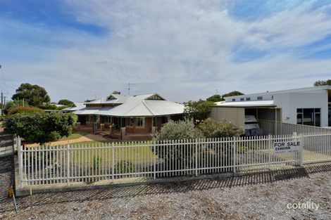 Property photo of 2 North Yunderup Road North Yunderup WA 6208