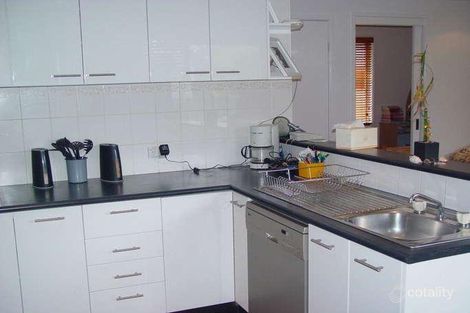 Property photo of 6 Albatross Close Forresters Beach NSW 2260