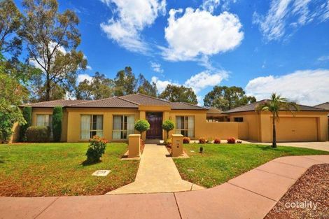 Property photo of 14 Peppertree Grove Strathdale VIC 3550