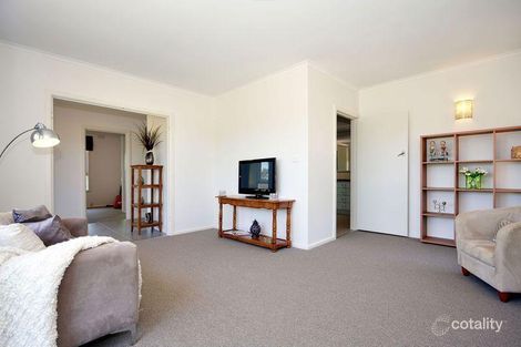 Property photo of 17 Kipling Avenue Mooroolbark VIC 3138