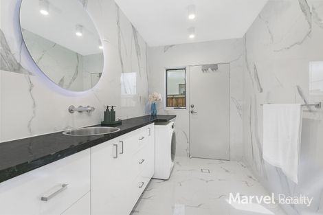 Property photo of 7 Garrett Lane Middleton Grange NSW 2171