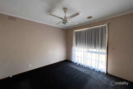 Property photo of 6 Clarke Avenue St Albans VIC 3021