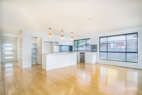 Property photo of 10 Albion Close Armidale NSW 2350