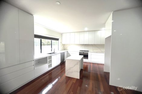 Property photo of 66-68 Brookvale Close Beaconsfield VIC 3807