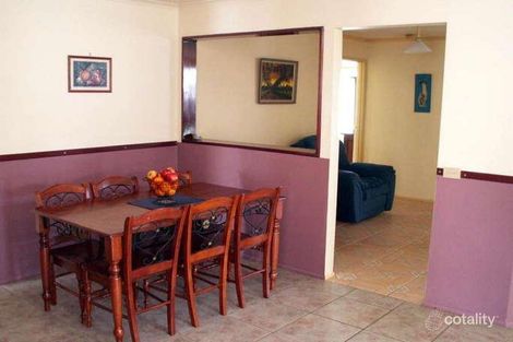 Property photo of 3 Nesbit Court Cranbourne North VIC 3977