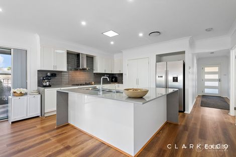 Property photo of 18 Grasshawk Drive Chisholm NSW 2322