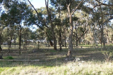 8-10 Lyons St, Newbridge, VIC 3551