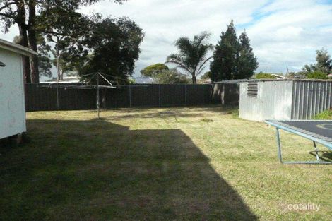 Property photo of 8 Tonga Place Lethbridge Park NSW 2770