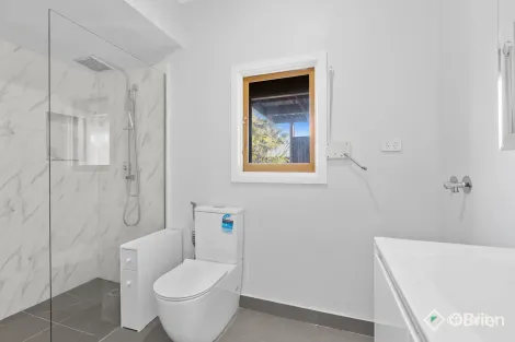 Property photo of 22 Breeze Street Bonbeach VIC 3196