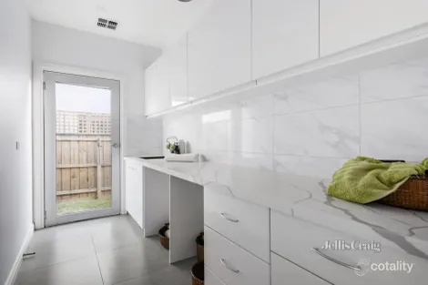Property photo of 39 Tucker Road Bentleigh VIC 3204