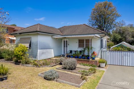Property photo of 18 Bunbury Road Macquarie Fields NSW 2564