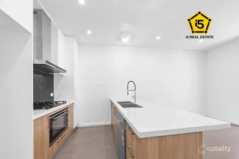 Property photo of 69 Surin Road Tarneit VIC 3029