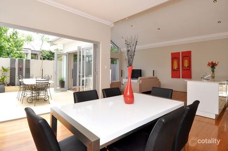 13 Darbyshire Dr, Subiaco, WA 6008